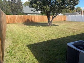 45575 Ingleham Cir in Callahan, FL - Building Photo - Building Photo