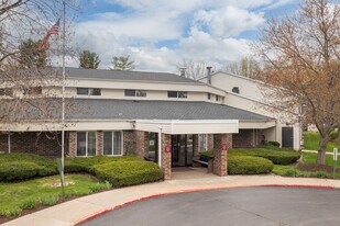 Coventry Woods in Grand Rapids, MI - Building Photo