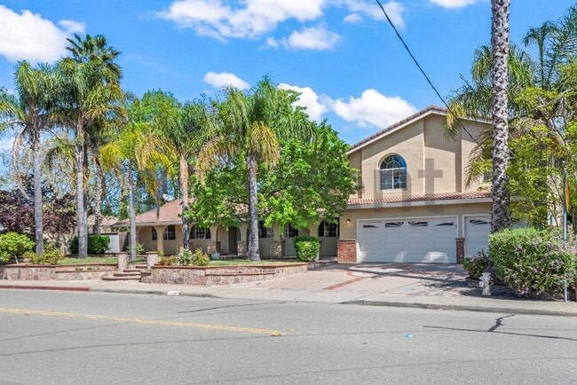 property at 1400 Arkell Rd