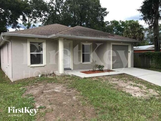 1212 E 108th Ave in Tampa, FL - Building Photo - Building Photo