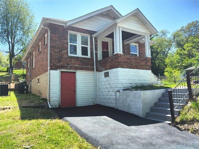 4604 June Ave in St. Louis, MO - Building Photo - Building Photo