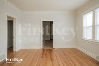 649 Price Ave in Calumet City, IL - Foto de edificio - Building Photo