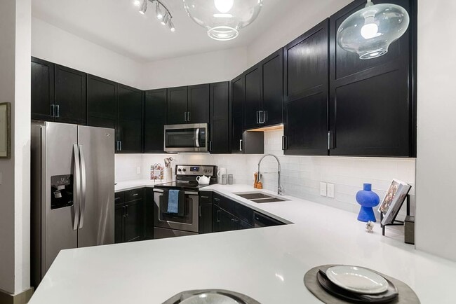 Cortland Galleria in Farmers Branch, TX - Building Photo - Building Photo