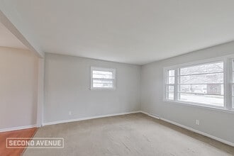 2529 W 16th St in Ashtabula, OH - Foto de edificio - Building Photo