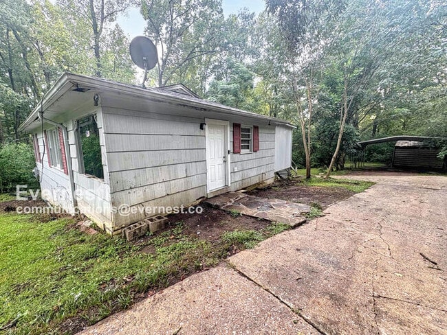 property at 1516 Haven Dr N