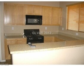 10809 Mystic Shore Ave in Las Vegas, NV - Building Photo - Building Photo