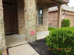 3667 Raintree Village Dr in Katy, TX - Building Photo - Building Photo