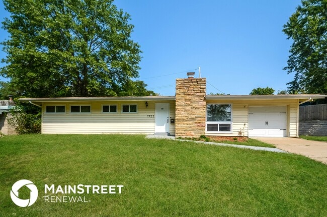1722 Ridgewood Dr in St. Louis, MO - Building Photo - Building Photo