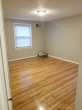 18616 Hartwell St in Detroit, MI - Building Photo - Building Photo