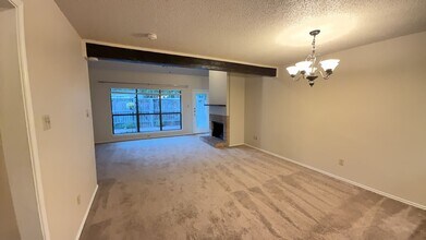 7205 Waldon Dr in Austin, TX - Building Photo - Building Photo