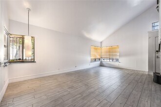 2208 Tarraso Way in Las Vegas, NV - Building Photo - Building Photo