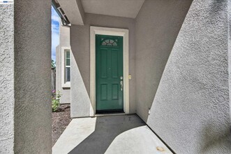 244 Balsam St in Pittsburg, CA - Building Photo - Building Photo