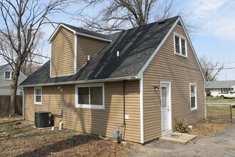 5516 Brokers Tip Ln in Louisville, KY - Building Photo - Building Photo