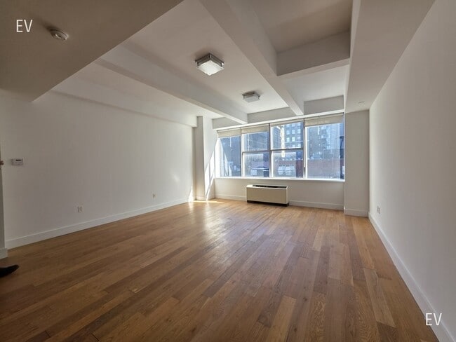 property at 50 Murray St