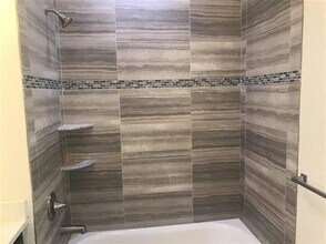 186-194 Broadway in Bayonne, NJ - Building Photo - Building Photo