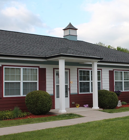 Shawnee Landing in North Tonawanda, NY - Foto de edificio