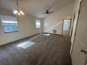 63 Grand Oak Rd in Lakeview, AR - Building Photo - Building Photo
