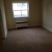 1742 Easton Rd in Willow Grove, PA - Building Photo - Building Photo