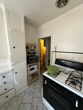 4540 College View Ave in Los Angeles, CA - Building Photo - Building Photo