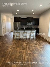 4718 Brentford Dr in Newburgh, IN - Building Photo - Building Photo