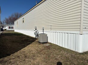 2131 Windover Dr in Ankeny, IA - Building Photo - Building Photo