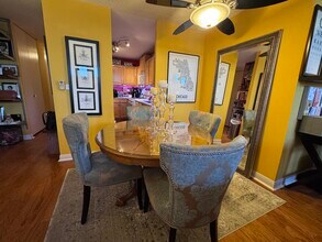 6700 S South Shore Dr in Chicago, IL - Building Photo - Building Photo