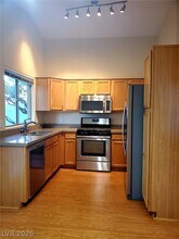 10535 Clarion River Dr in Las Vegas, NV - Building Photo - Building Photo