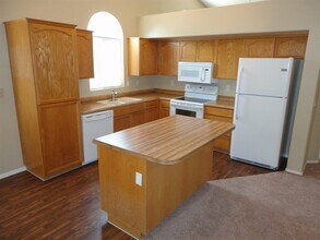 2312 E Lockwood St in Mesa, AZ - Building Photo - Building Photo