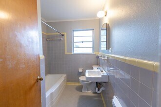 715 Camilla Dr in Shreveport, LA - Building Photo - Building Photo