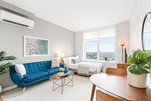 123 Linden Blvd in Brooklyn, NY - Building Photo