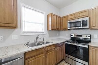1021 Tellis Dr photo'