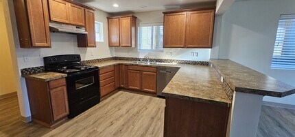 2301 116th St SW in Everett, WA - Building Photo - Building Photo