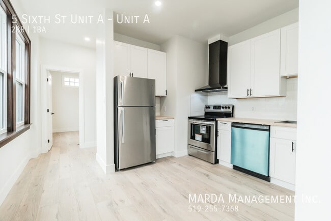 property at 5 6th St
