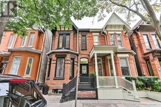 577 Ontario St in Toronto, ON - Building Photo - Building Photo