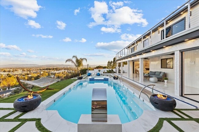 property at 8600 Farralone Ave