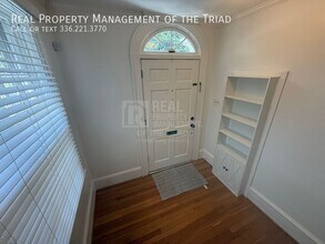 513 S Hawthorne Rd in Winston-Salem, NC - Building Photo - Building Photo