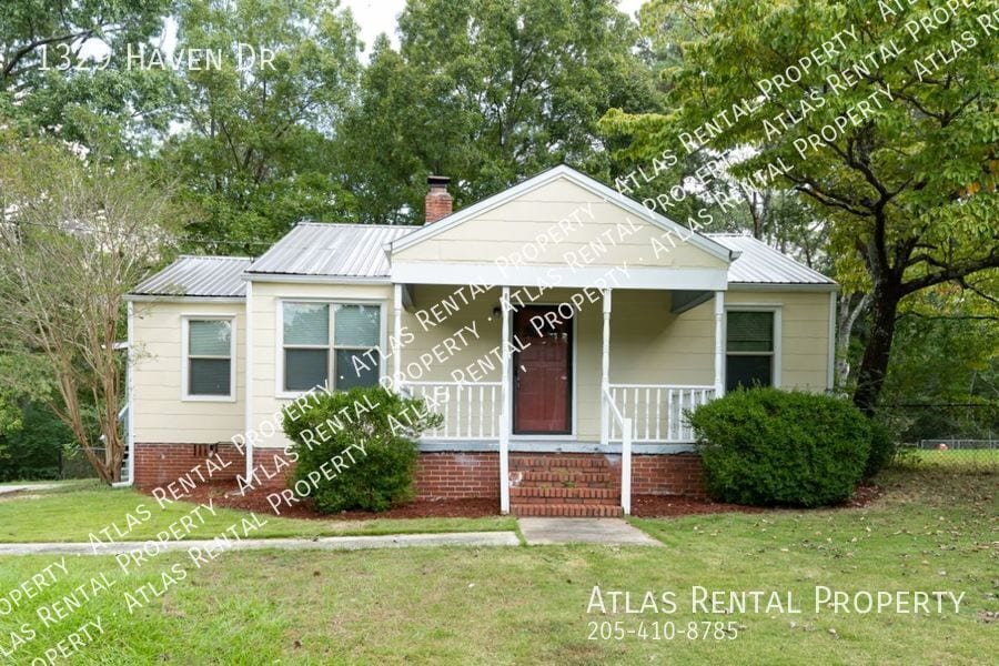 1329 Haven Dr in Birmingham, AL - Building Photo