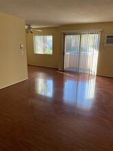 6134 Woodman Ave in Van Nuys, CA - Building Photo - Building Photo