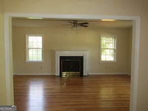 6739 S Sweetwater Rd in Lithia Springs, GA - Building Photo - Building Photo