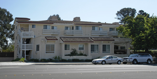 Casa Adobe in San Pablo, CA - Foto de edificio - Building Photo