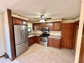 3620 Canby Dr in Philadelphia, PA - Building Photo - Building Photo