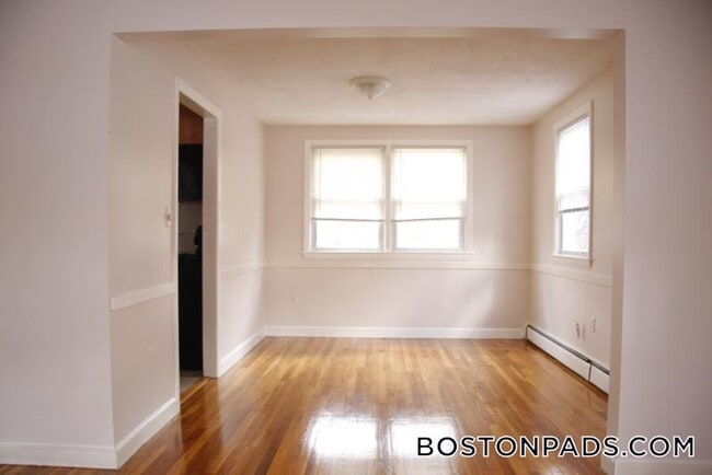 5 Dragon Ct in Woburn, MA - Building Photo - Building Photo
