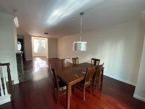 462 W Duarte Rd, Unit B in Arcadia, CA - Building Photo - Building Photo
