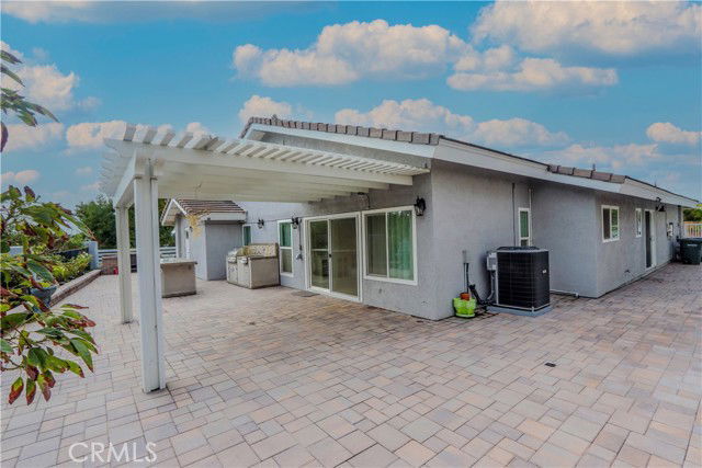 25992 La Cuesta Ave in Laguna Hills, CA - Building Photo - Building Photo