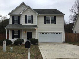 204 Ber Creek Dr in Fuquay Varina, NC - Building Photo