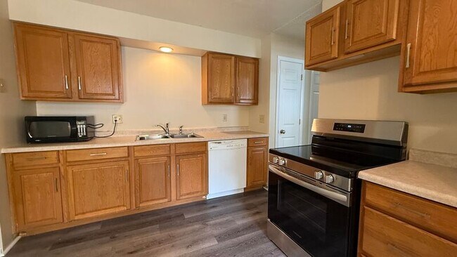 property at 3951 Oregon Ave N
