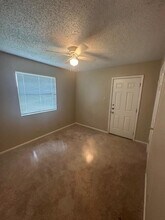 9902 Roxanna Dr in Austin, TX - Building Photo - Building Photo