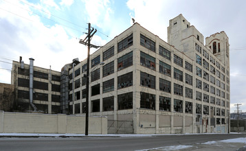 Crosley Building in Cincinnati, OH - Building Photo - Building Photo