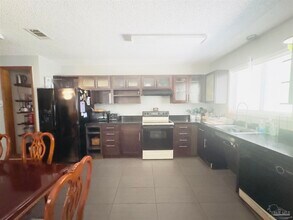 581 Calhoun Ave in Pensacola, FL - Building Photo - Building Photo