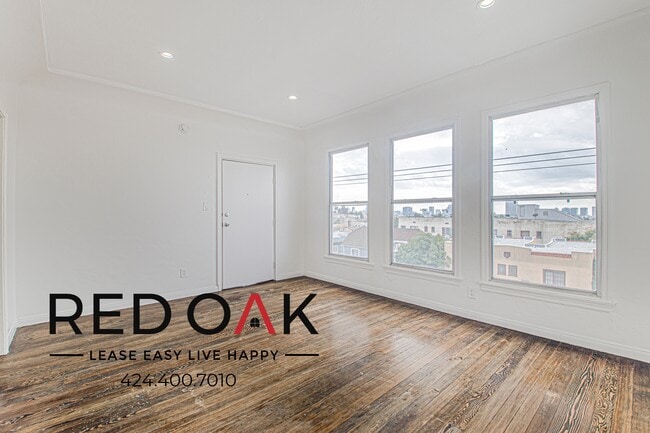 property at 4811 Melrose Ave